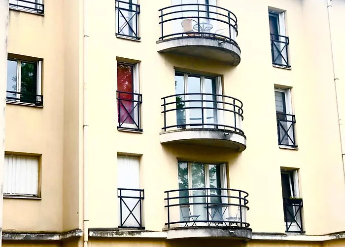 Superbe Appartement Tout Equipe, Le Nid D\'Eva A Metz Gare, Parking Prive, Balcon, F2, 50M2, 3P